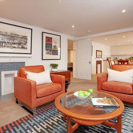 1 Perfectly Located Stylish, Comfortable Apartment Sidmouth Buitenkant foto