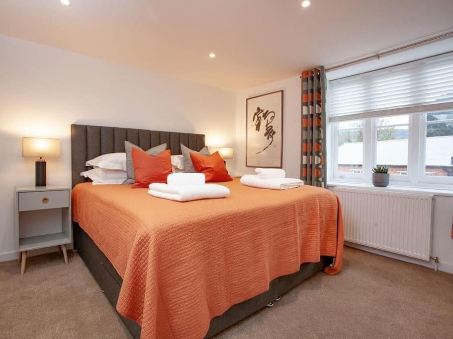 1 Perfectly Located Stylish, Comfortable Apartment Sidmouth Buitenkant foto